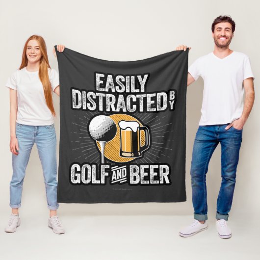 Couverture Polaire Facilement distrait par Golf et bière (En situation)