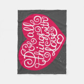 Couverture Polaire Faites tout les choses avec le rouge d'amour (Devant)