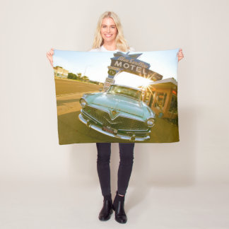 Couverture Polaire Fameux motel Blue Swallow sur la route 66