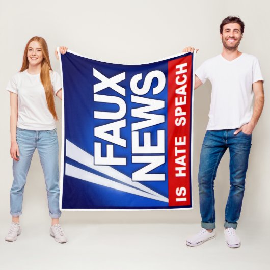 Couverture Polaire Faux News (En situation)