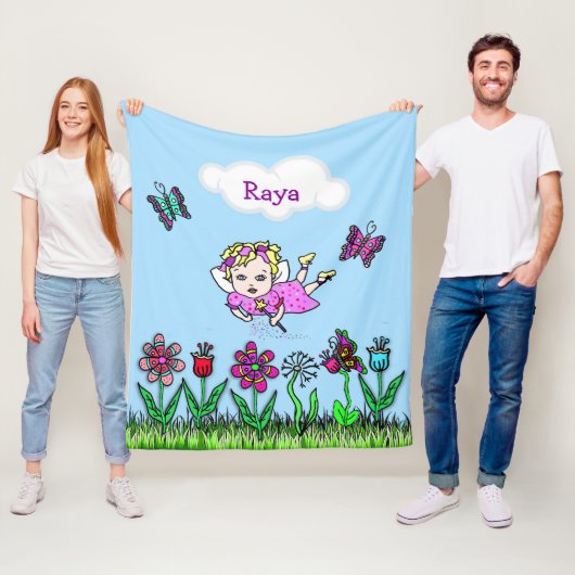 Couverture Polaire Fée personnalisée, Fleurs et Papillons Fille (En situation)