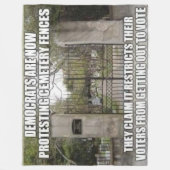 COUVERTURE POLAIRE FENCES DE CEMETERRE (Devant)