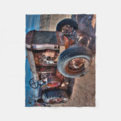 Couverture Polaire Fermes | Tracteur d'antiquité rouillé (Devant)