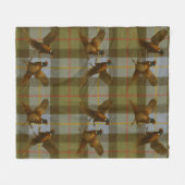 Couverture Polaire Fighting Pheasants on tweed / tartan background  (Devant (Horizontal))