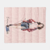 Couverture Polaire Fille rose vif personnalisée (Devant (Horizontal))