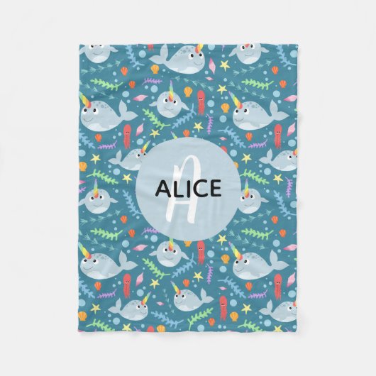 Couverture Polaire Filles à la mode Narwhal Motif Monogramme et nom E (Devant)