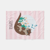 Couverture Polaire Filles Cute Otter Fleurs de dessins et nom Enfants (Devant (Horizontal))