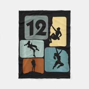Couverture Polaire Filles de 12 ans escaladant l'escalade de bloc 12e