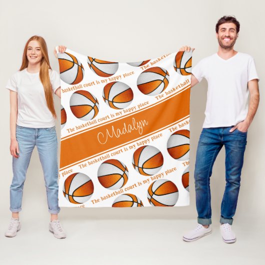 Couverture Polaire filles orange terrain de basket blanc mon endroit (En situation)