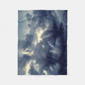 Couverture Polaire Flambeaux pendant l'orage (Devant)