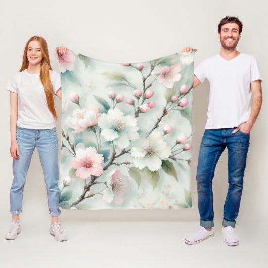 Couverture Polaire Fleur de Cerisier (En situation)
