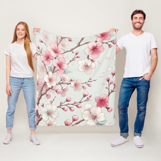 Couverture Polaire Fleur de Cerisier (En situation)