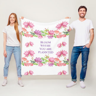 Couverture Polaire Fleur de Lotus Élégante à l'Aquarelle Rose