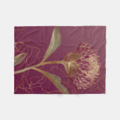 Couverture Polaire Fleur de Protéa dorée Bourgogne Dessin botanique (Devant (Horizontal))
