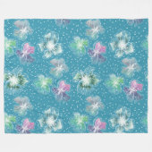 Couverture Polaire Fleurs Abstraites sur de beaux tons bleu clair (Devant (Horizontal))