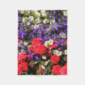 Couverture Polaire Fleurs annuelles violettes, rouges et blanches (Devant)