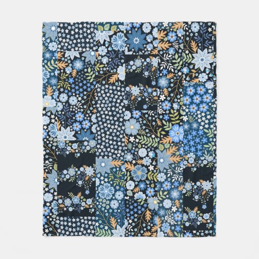 Couverture Polaire Fleurs Bleues Patchwork : Tissu sans couture. (Devant)