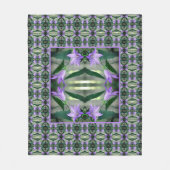 Couverture Polaire Fleurs Lys violettes délicates Motif Abstrait (Devant)