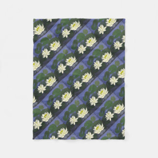 Couverture Polaire Fleurs Nénuphars blanches, peinture acrylique