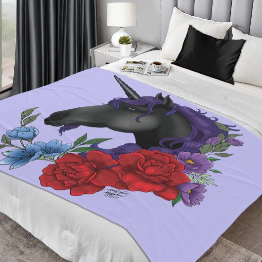 Couverture Polaire Fleurs Unicorne Noire violet