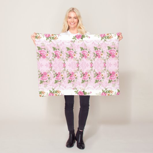 Couverture Polaire Fleurs vintages (En situation)