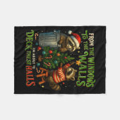 Couverture Polaire From The Windows To Walls Deck These Halls Raccoon (Devant (Horizontal))