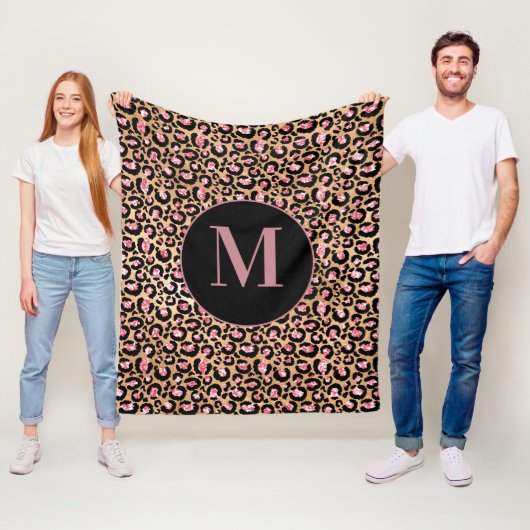 Couverture Polaire Fun Chic Rose Black Gold Cheetah/Leopard Monogram (En situation)