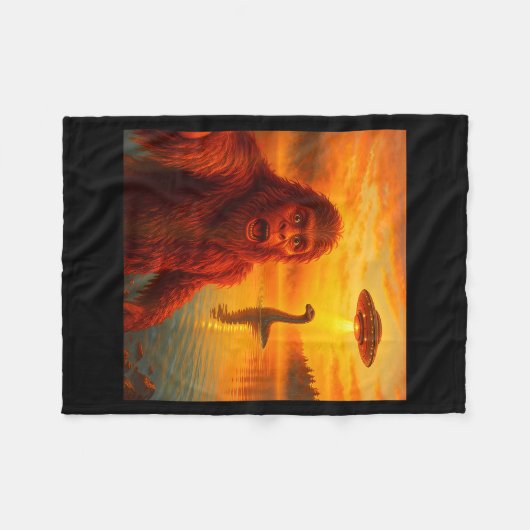 Couverture Polaire Funny Bigfoot Selfie With Loch Ness Monster And Uf (Devant (Horizontal))