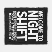 Couverture Polaire Funny CNA Chemise Funny Night Shift (Devant (Horizontal))