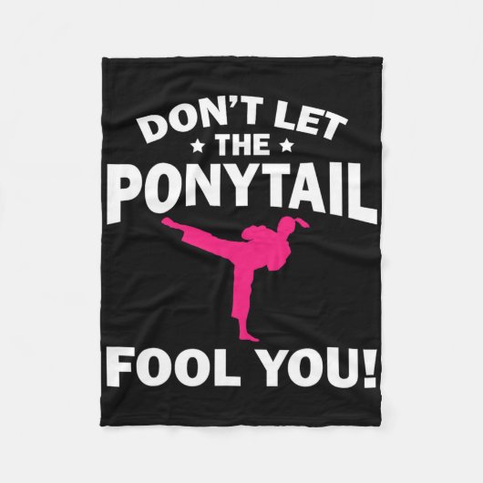 Couverture Polaire Funny Girl Karate Design Kids Women Kickboxing Bla (Devant)