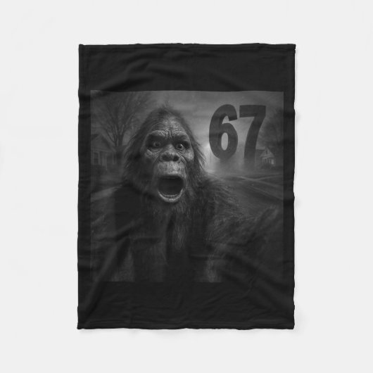 Couverture Polaire Funny Six Seven 6 7 Meme Gen Z Alpha Slang Bigfoot (Devant)