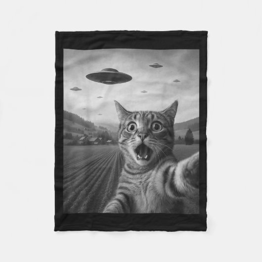 Couverture Polaire Funny Surprised Ed Cat Selfie With Alien Ufo Cat U (Devant)