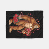 Couverture Polaire Funny Valentines Day Bigfoot Heart Love Sasquatch (Devant (Horizontal))