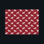 Couverture Polaire Gallois Terrier Silhouettes Motif rouge et blanc<br><div class="desc">Gallois Terrier Silhouettes Motif Rouge et Blanc polaire. La couverture de cet amant gallois fait un couvre-lit impressionnant ou jette une couverture pour votre canapé. Doux et douces pour s'amuser sur le canapé avec votre ami canin. Cette couverture en toison est disponible en trois tailles et est un cadeau parfait...</div>