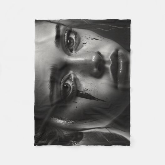 Couverture Polaire Girl with tears (Devant)