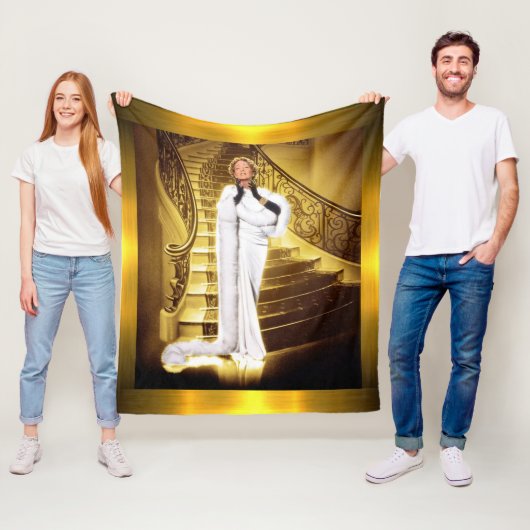 Couverture Polaire Glamour Hollywood Regency Diva Or (En situation)