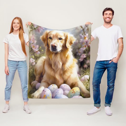 Couverture Polaire Golden Retriever avec oeufs de Pâques (En situation)