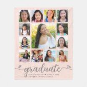 Couverture Polaire Graduation K-12 Blush Pink Script Photo Collage (Devant)