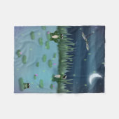 Couverture Polaire Grenouilles dans un étang de nénuphars (Devant (Horizontal))