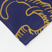 Couverture Polaire Grues japonaises, vagues et fleurs. Broderie (Coin)