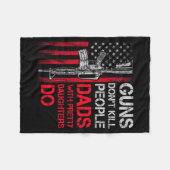 Couverture Polaire Guns Don't Kill People Dads With Pretty Daughters  (Devant (Horizontal))