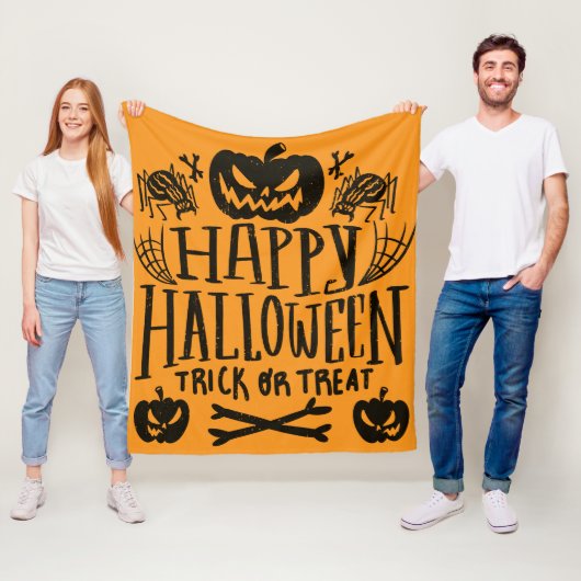 Couverture Polaire Happy Halloween  (En situation)