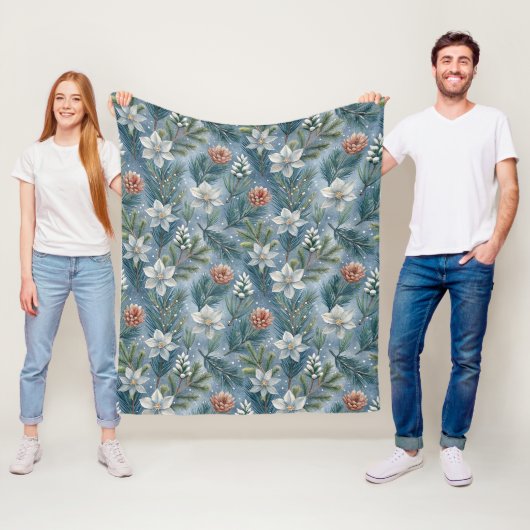 Couverture Polaire Hello Winter Pines & Flowers (En situation)