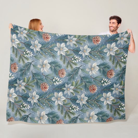 Couverture Polaire Hello Winter Pines & Flowers (En situation)
