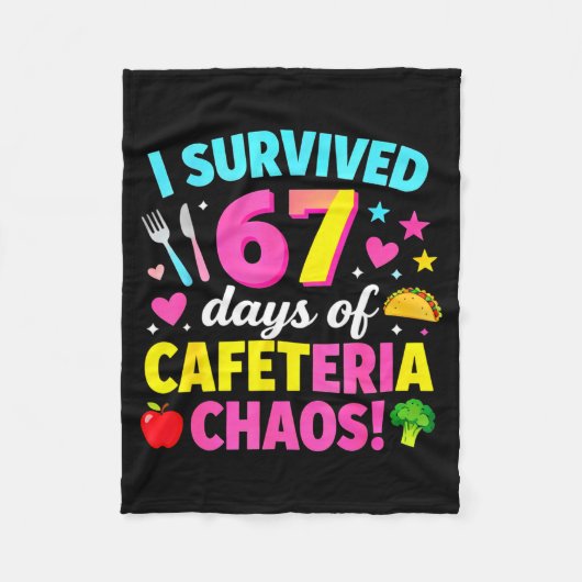 Couverture Polaire I Survived 67 Days Of Cafeteria Chaos Meme (Devant)
