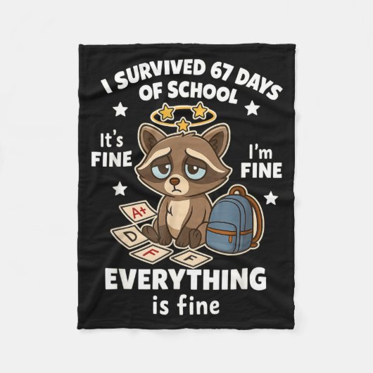 Couverture Polaire I Survived 67 Days Of School Funny Raccoon (Devant)