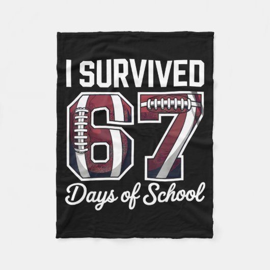 Couverture Polaire I Survived 67 Days Of School Funny Student Footbal (Devant)