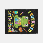 Couverture Polaire I Survived Six Seven Days Of School Cute Frog Stud (Devant (Horizontal))