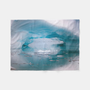 Couverture Polaire Iceberg à arche ouverte Antarctique