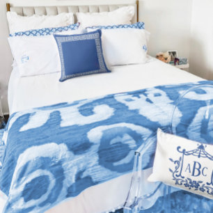 Couverture Polaire Ikat tribal bleu et blanc
